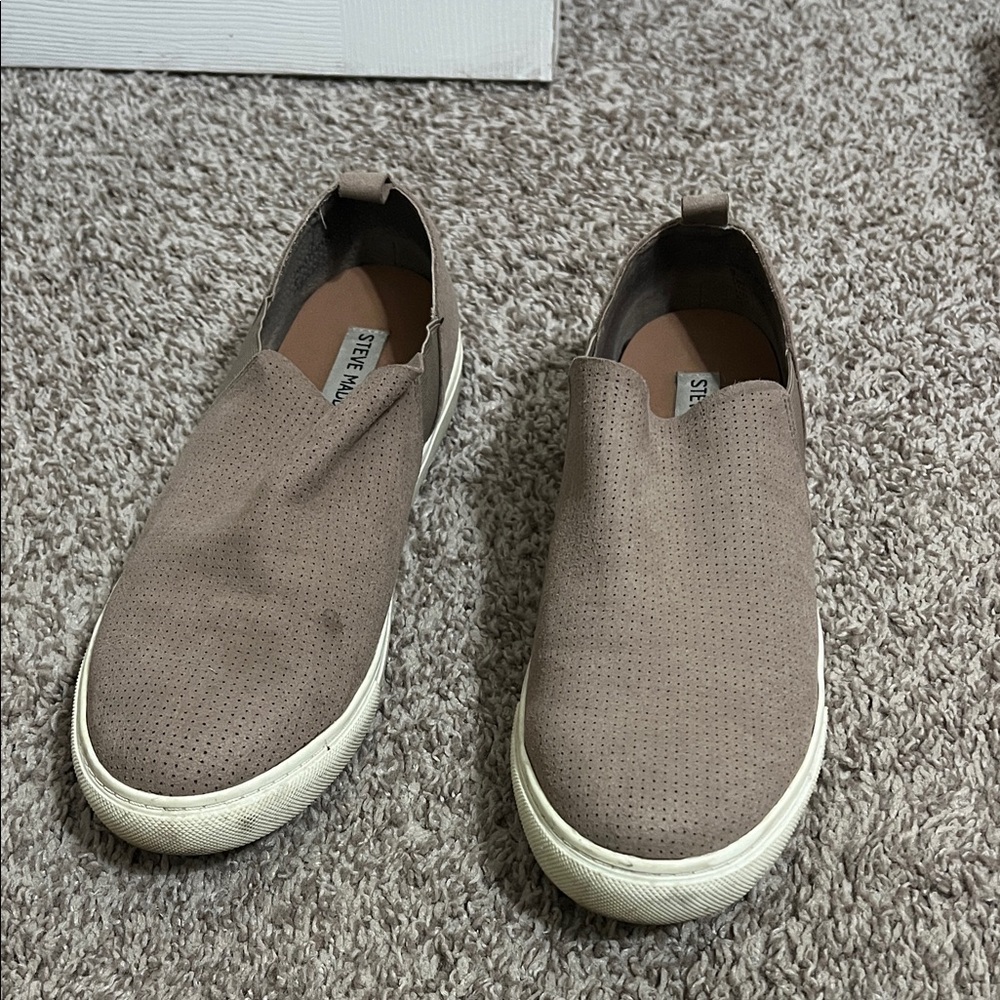 Steve Madden Taupe Tan Slip On Stretch Side Casual Sneakers Size 9